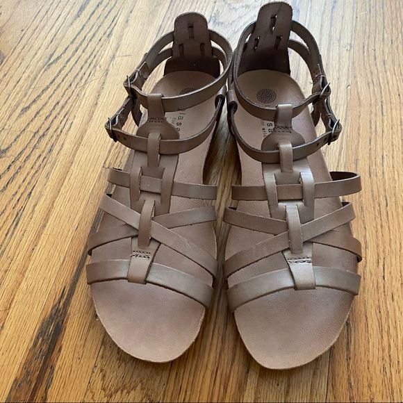 NWT lolasabbia for Eric Michael "Miami" Gladiator Sandals - 9 - Picture 3 of 4
